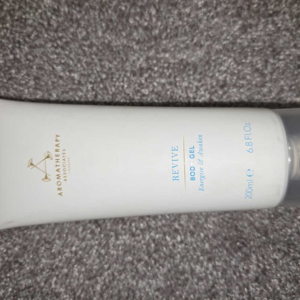 Aromatherapy Associates Revive Body Gel